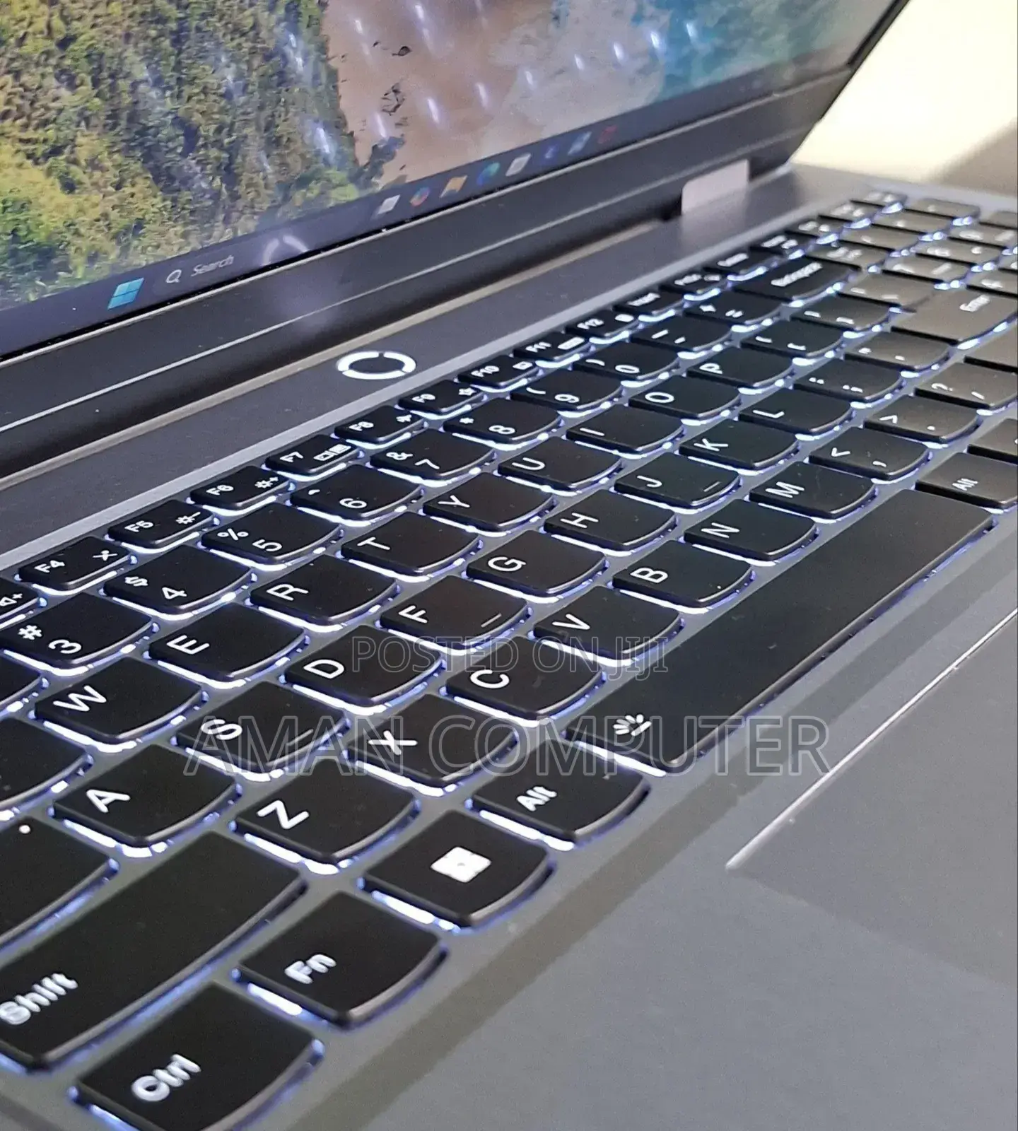 New Laptop Lenovo LOQ 15ARP9 16GB AMD Ryzen 7 SSD 1T