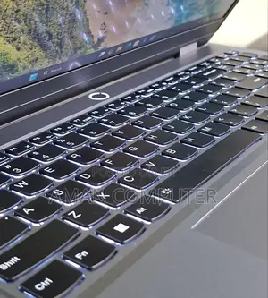 New Laptop Lenovo LOQ 15ARP9 16GB AMD Ryzen 7 SSD 1T