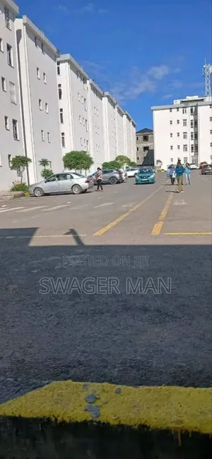 Furnished 2bdrm Apartment in Ayat, Yeka for sale