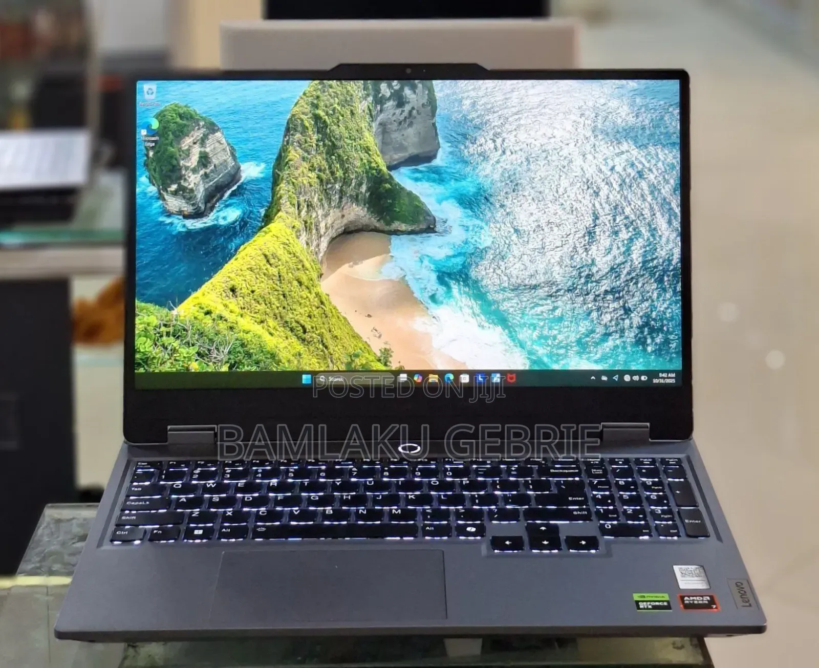 New Laptop Lenovo LOQ 15ARP9 16GB AMD Ryzen 7 SSD 1T