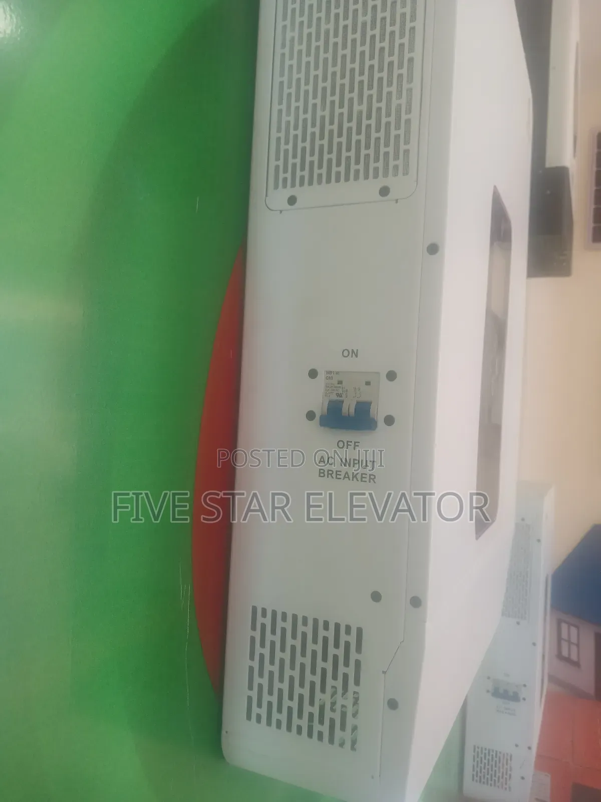 ከፍተኛ አቅም ያለው ባለ 10kw Srne ሃይብሪድ የሶላር ሲስተም