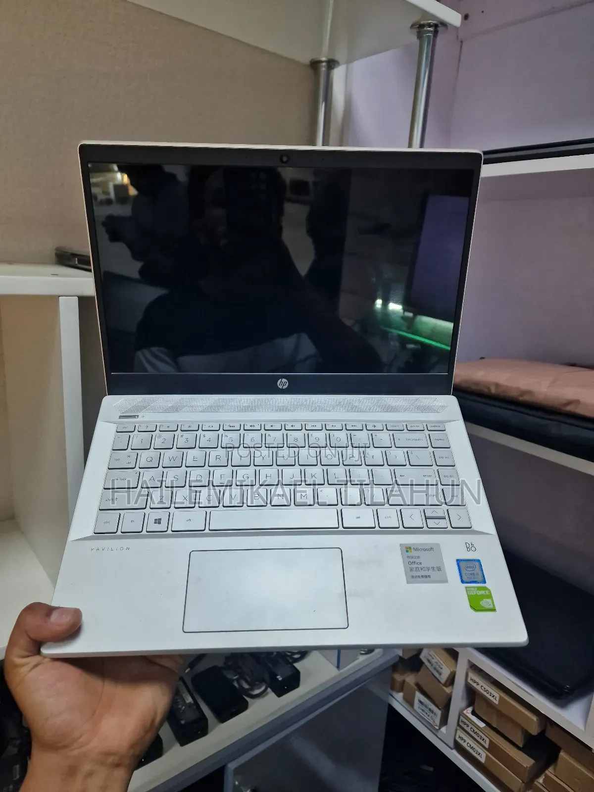 New Laptop HP 14-Dq1025cl 16GB Intel Core I5 SSD 512GB