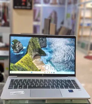 New Laptop HP EliteBook 640 G9 16GB Intel Core I5 SSD 512GB