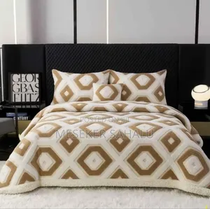 ለስላሳ እና ጥሩ ሙቀት የሚሰጥ (Comforter)