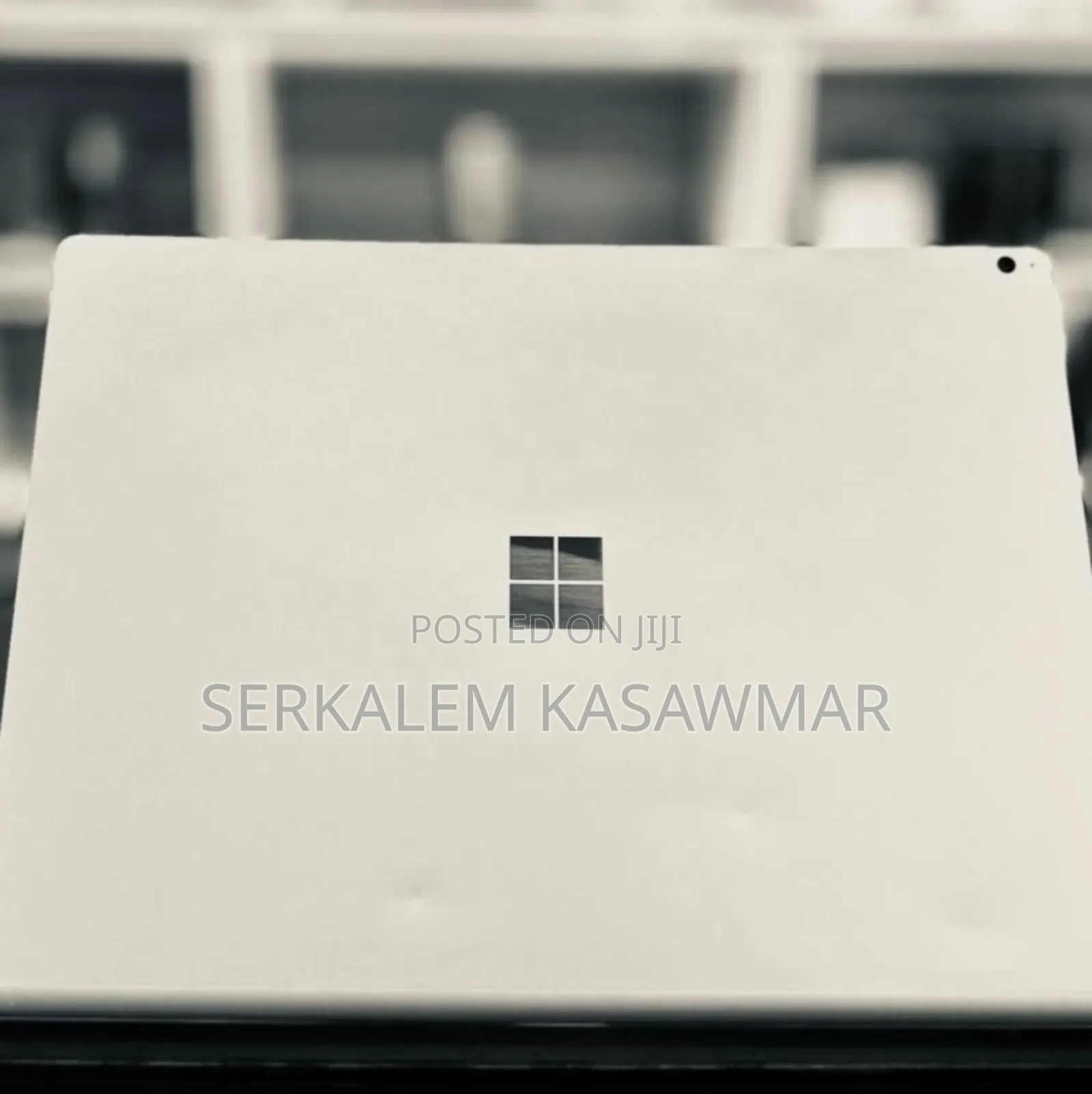 New Laptop Microsoft Surface Book 2 16GB Intel Core I7 SSD 256GB