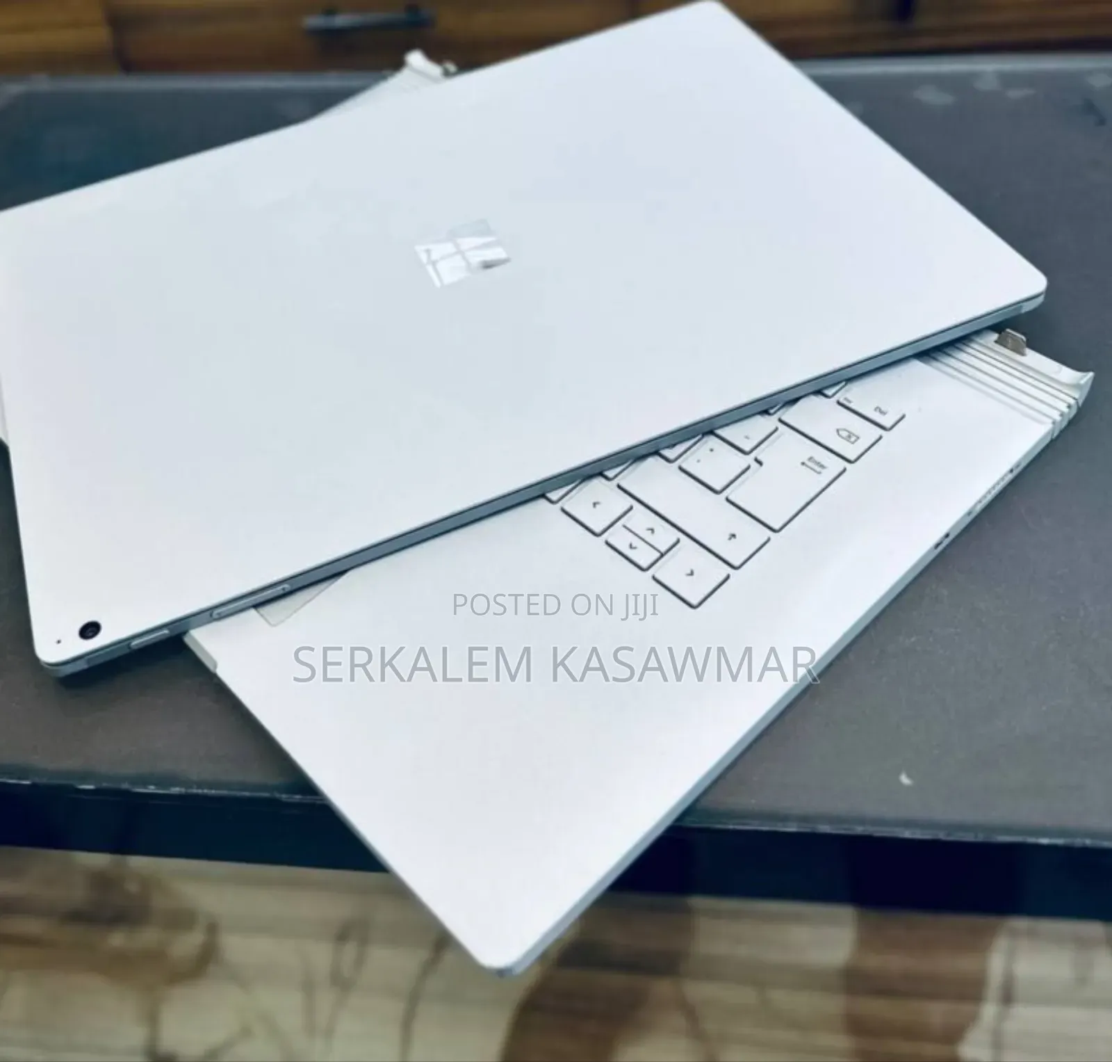 New Laptop Microsoft Surface Book 2 16GB Intel Core I7 SSD 256GB