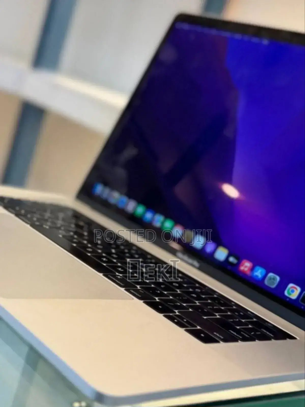 New Laptop Apple MacBook Pro 2016 16GB Intel Core I7 SSD 512GB