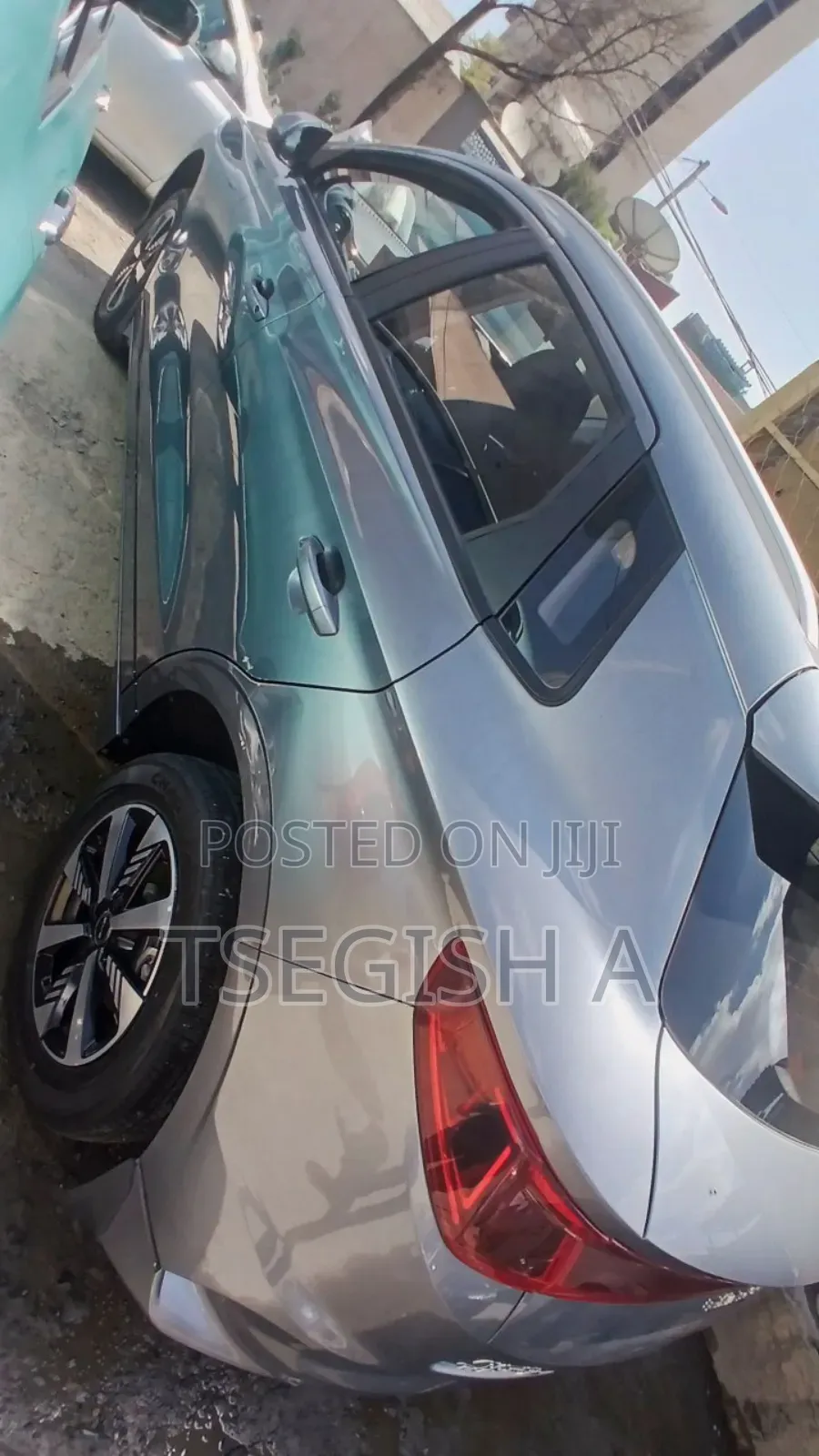 New BYD E2 43 kWh 94 hp FWD 2025 Silver