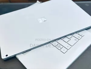 New Laptop Microsoft Surface 16GB Intel Core I7 SSD 256GB