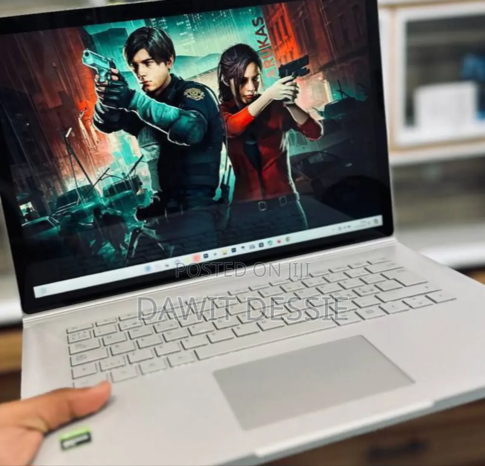 New Laptop Microsoft Surface 16GB Intel Core I7 SSD 256GB