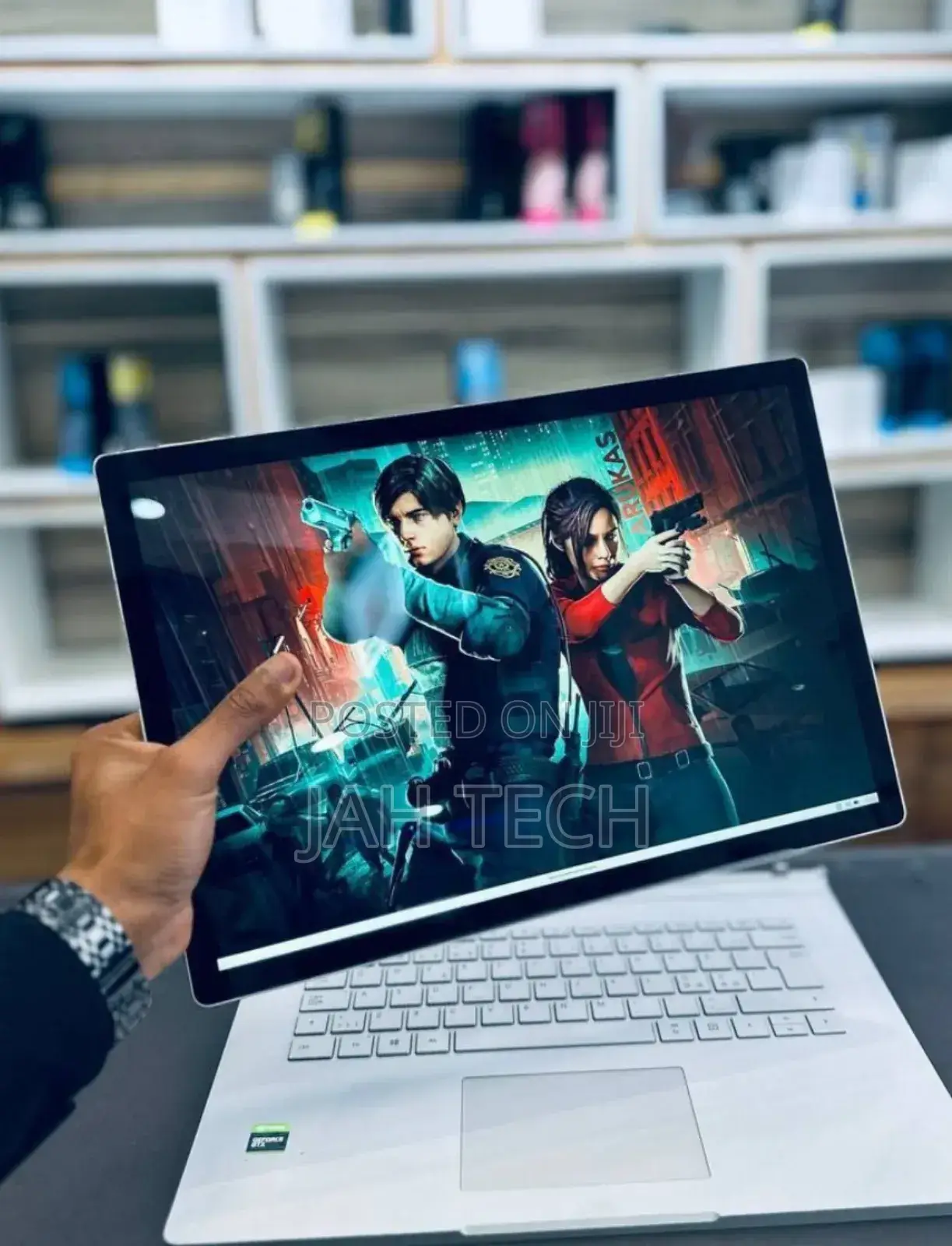 New Laptop Microsoft Surface 16GB Intel Core I7 SSD 256GB