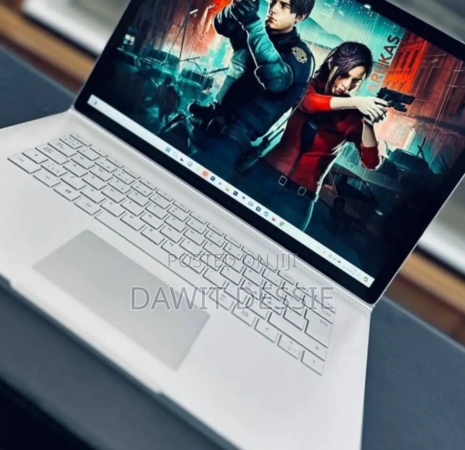 New Laptop Microsoft Surface 16GB Intel Core I7 SSD 256GB