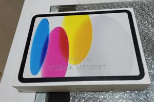 New Apple iPad 10.2 (2021) 128 GB Silver