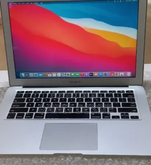 Photo - New Laptop Apple MacBook Air 2017 8GB Intel Core I5 SSD 128GB