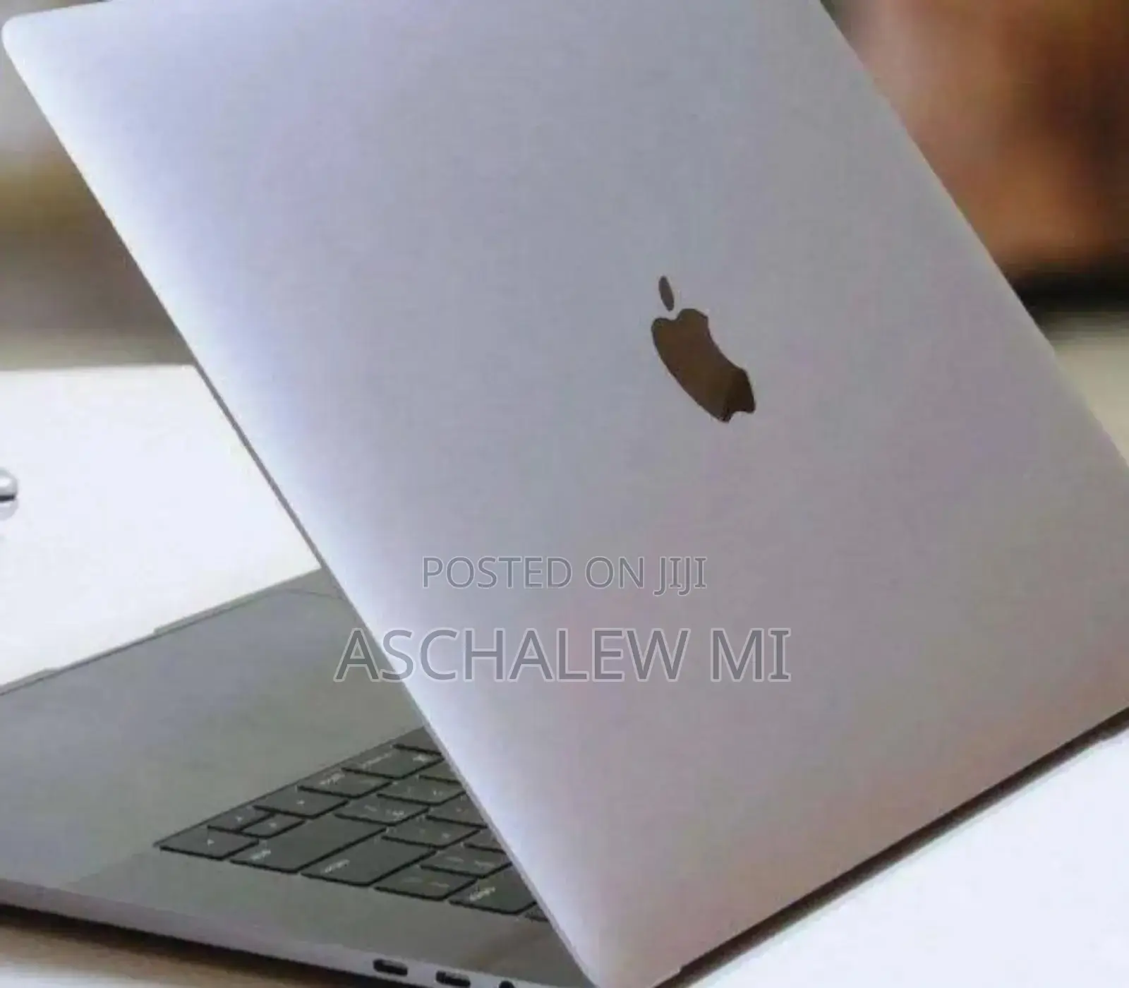 New Laptop Apple MacBook Pro 2019 16GB Intel Core I9 SSD 1T