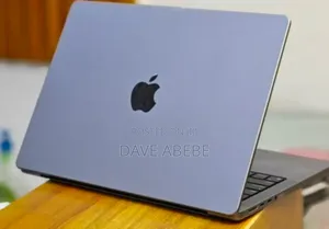 New Laptop Apple MacBook Pro M1 16GB Apple M1 Pro SSD 512GB