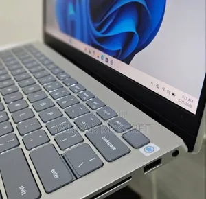 New Laptop Dell Inspiron 14 16GB Intel Core I7 SSD 512GB