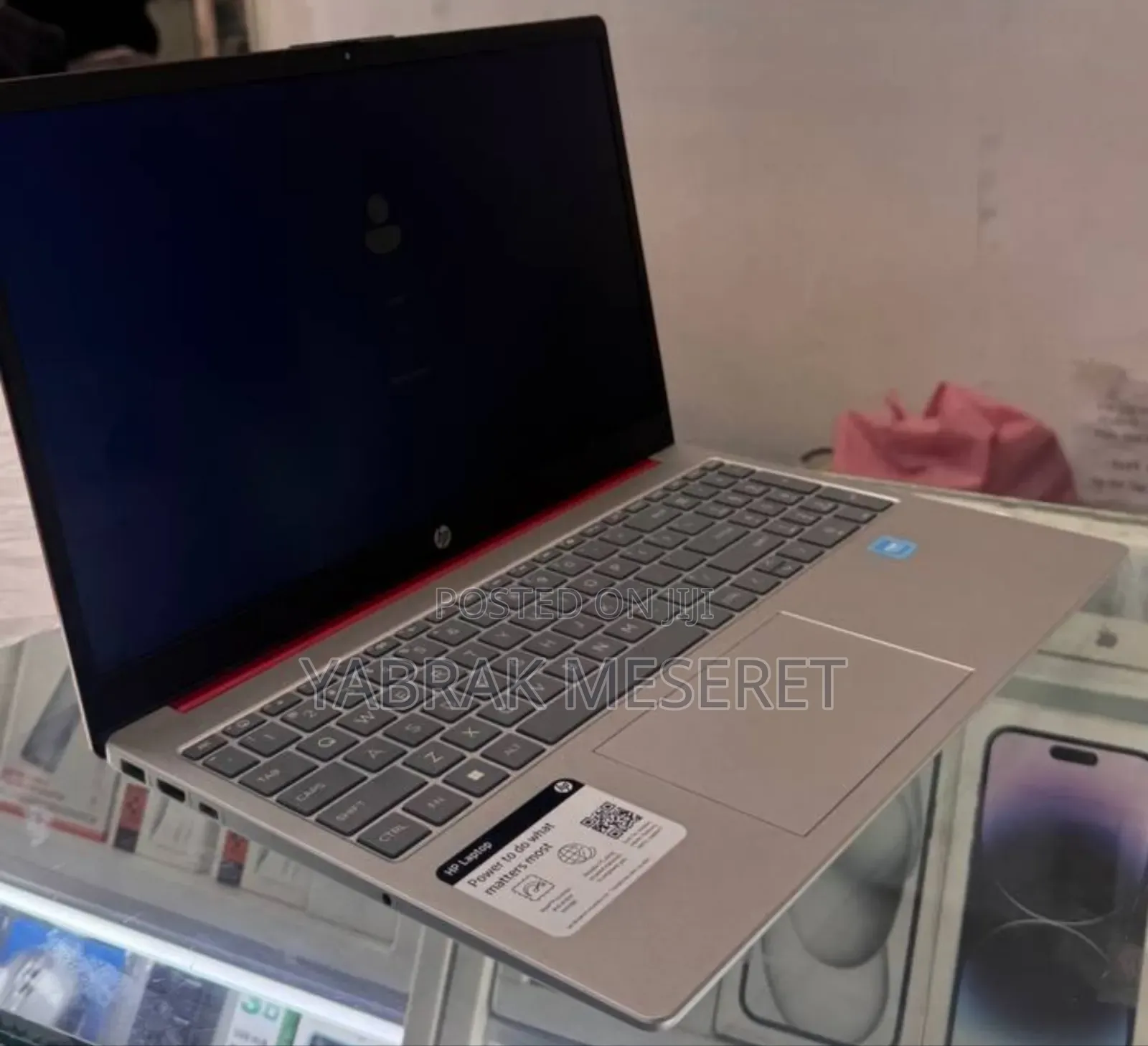 New Laptop HP Pavilion 15 4GB Intel SSD 128GB