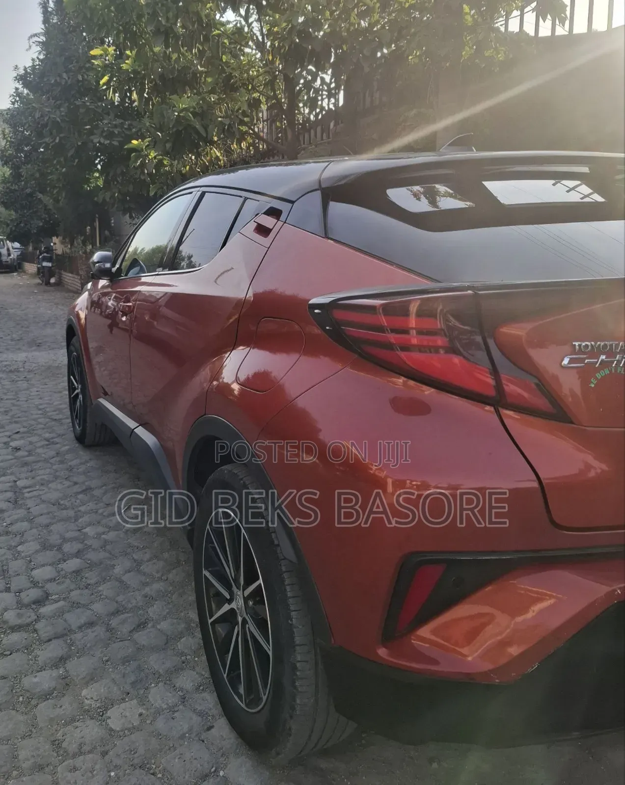 Toyota C-HR 2021 Orange