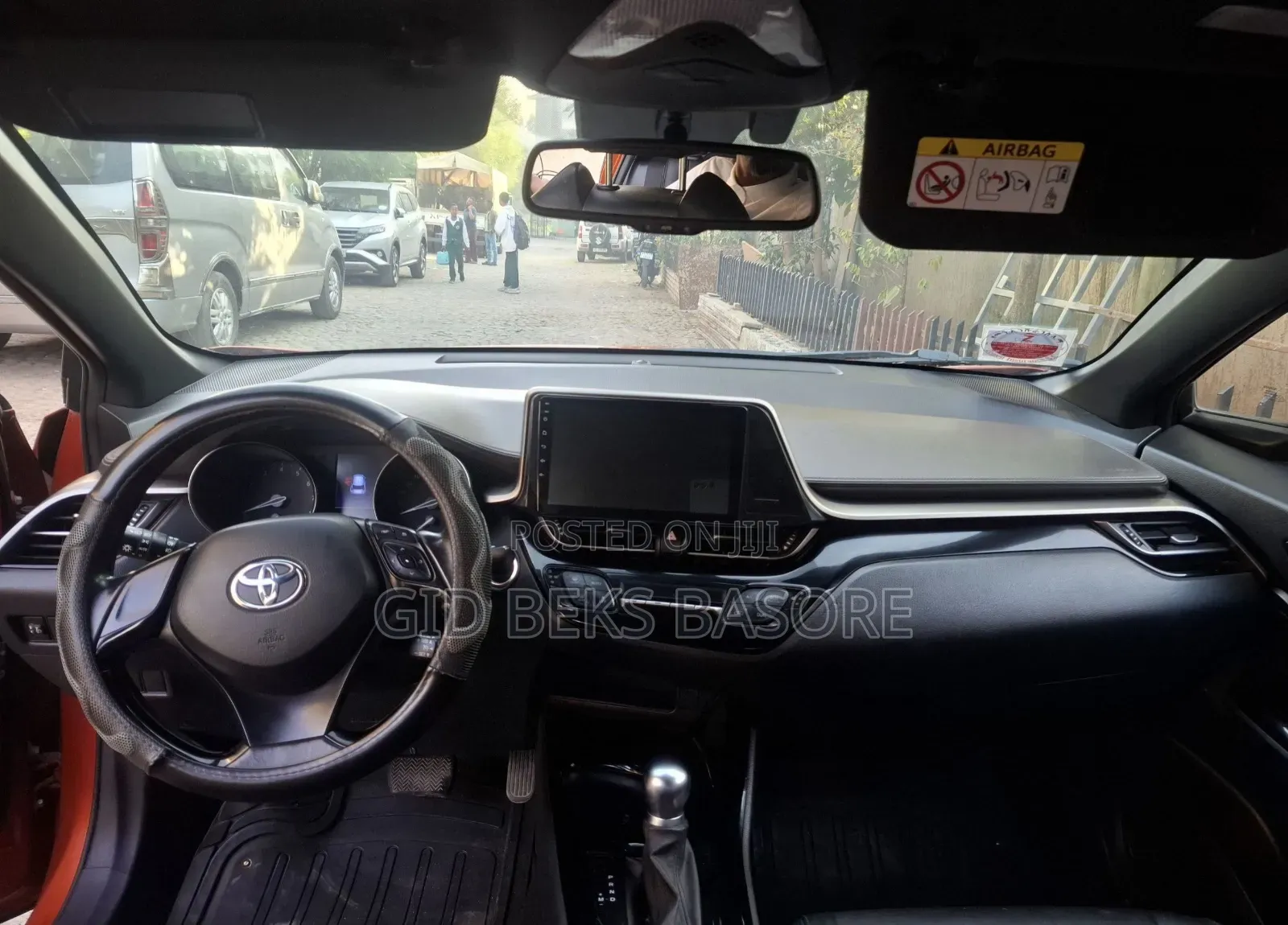 Toyota C-HR 2021 Orange