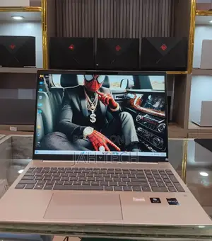 New Laptop HP Pavilion 15 16GB Intel Core I7 SSD 1T