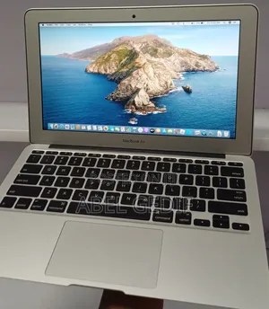 Photo - New Laptop Apple MacBook 2015 4GB Intel Core I5 SSD 128GB
