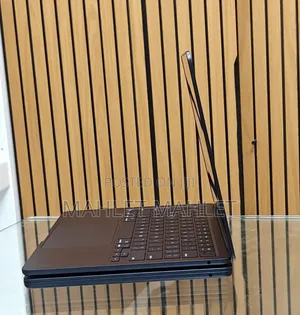 New Laptop Apple MacBook Air 2025 M4 13-Inch 16GB Apple M4 SSD 256GB