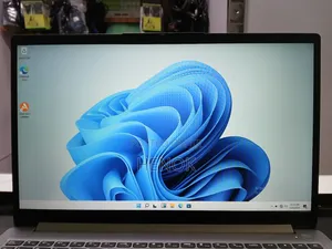 Laptop Lenovo 8GB AMD Ryzen 3 SSD 256GB