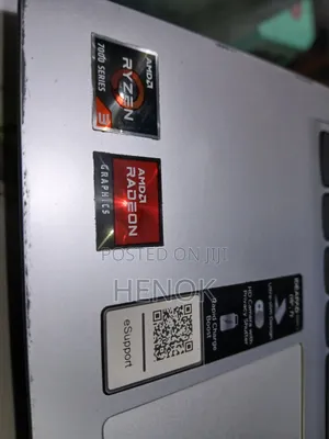 Laptop Lenovo 8GB AMD Ryzen 3 SSD 256GB
