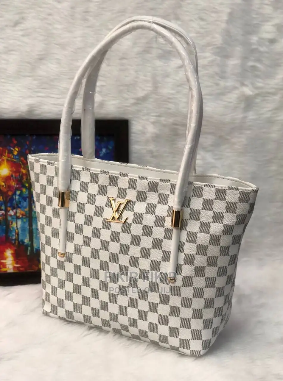 Louis Vuitton Ladies Hand Bag
