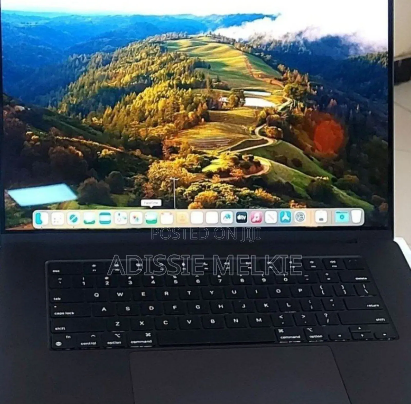 New Apple MacBook Pro 2023 M3 14-Inch 18GB Intel Core I7 SSD 512GB