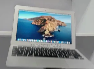 New Laptop Apple MacBook Air 2015 4GB Intel Core I5 SSD 128GB