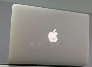 New Laptop Apple MacBook Air 2015 4GB Intel Core I5 SSD 128GB