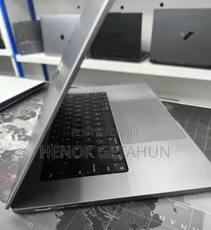 New Laptop Apple MacBook Pro M1 64GB Apple M1 Pro SSD 1T