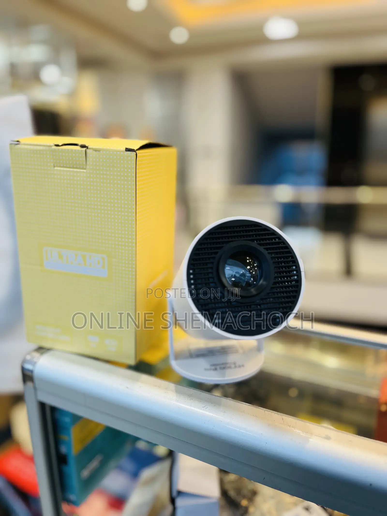 Ultra Hy300 Pro Projector