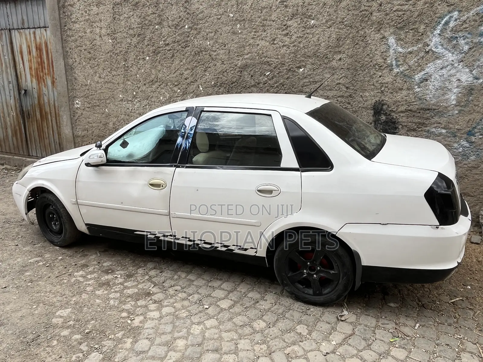 Lifan 520 2012 White