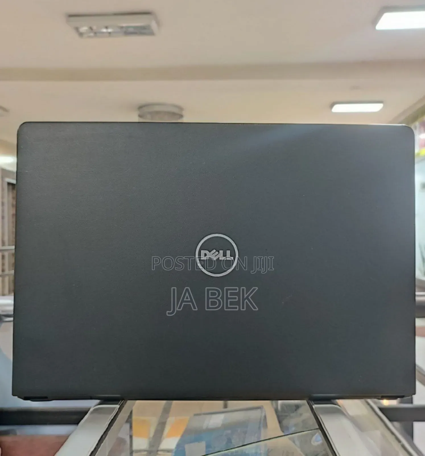 New Laptop Dell Vostro 3000 4GB Intel Core I5 HDD 1T