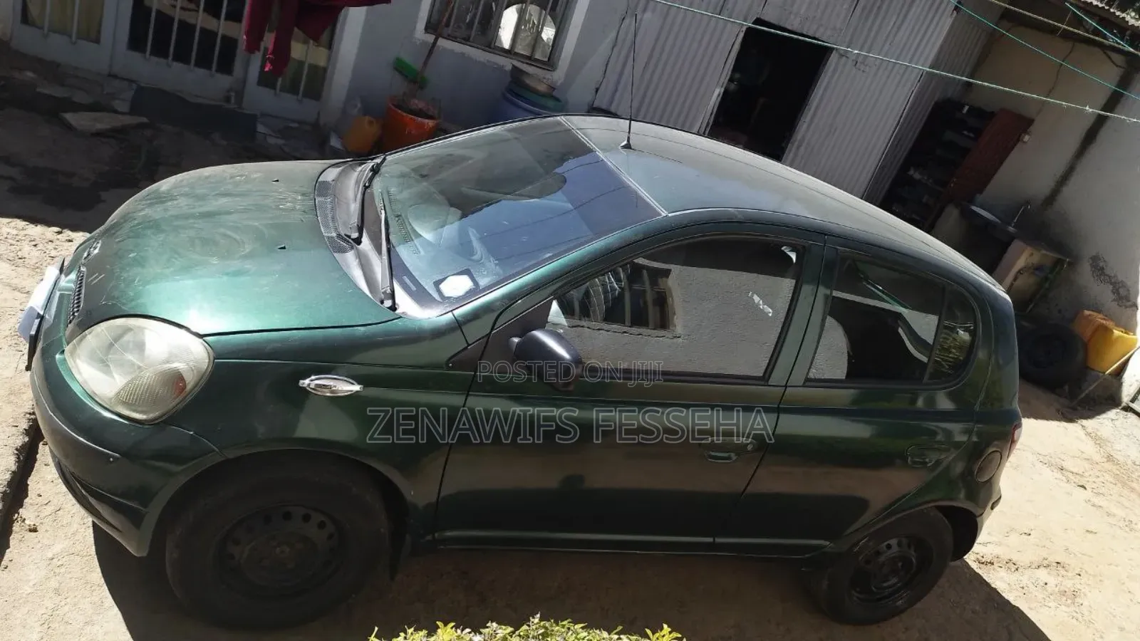 Toyota Vitz 1.3 AWD 3dr 2000 Green