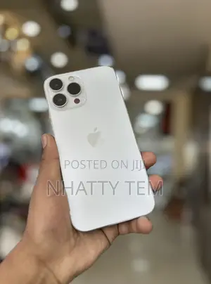 Photo - Apple iPhone 13 Pro Max 128 GB White