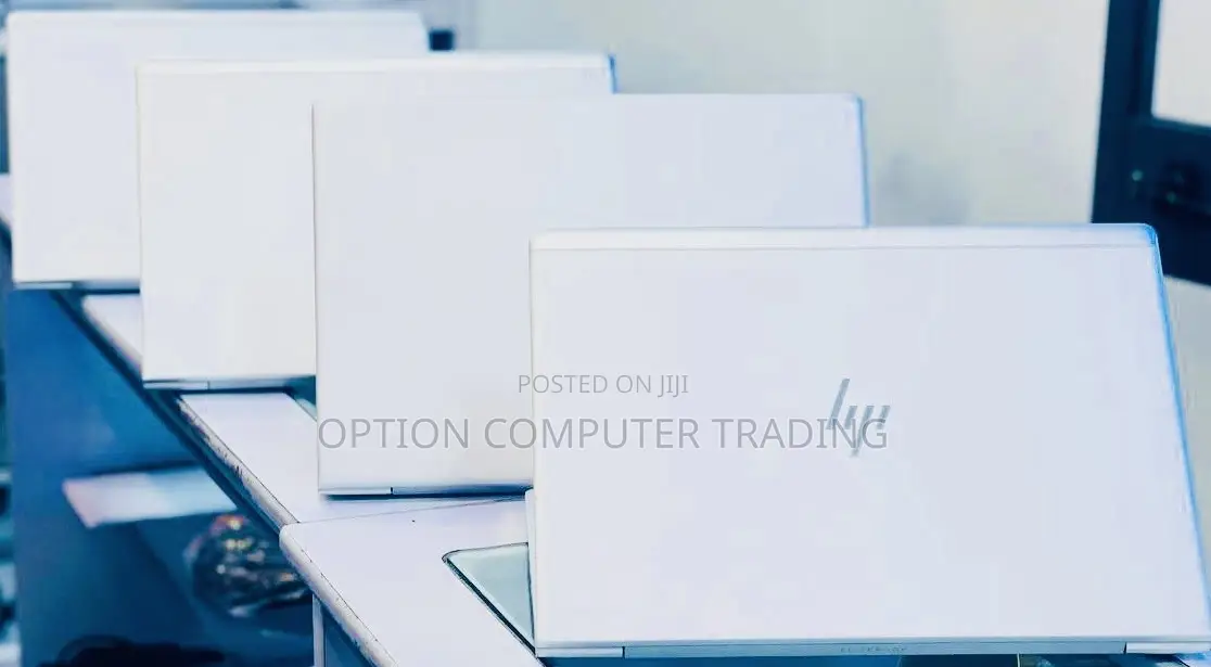 New Laptop HP EliteBook 735 G6 16GB AMD Ryzen 7 SSD 512GB