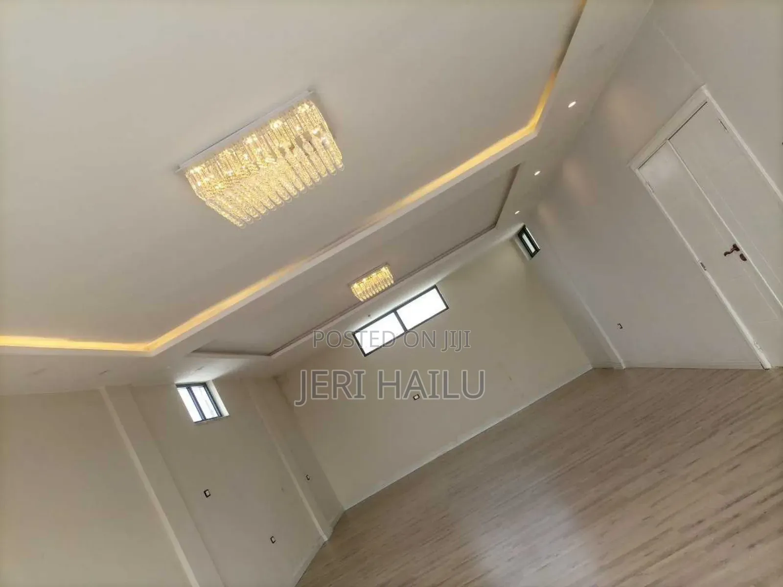 SPC የወለል ንጣፍ SSSS