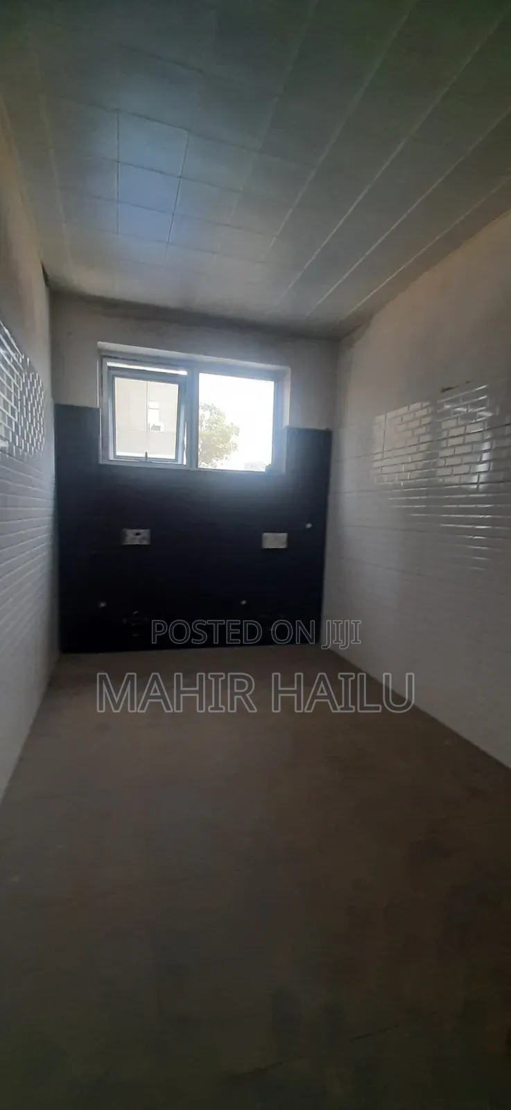 1ኛ ላይ ነው ለጥርስ ህክምና ለቢሮ ይቻላል