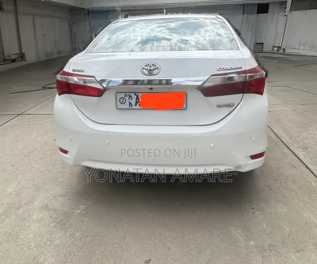 Toyota Corolla 2017 White