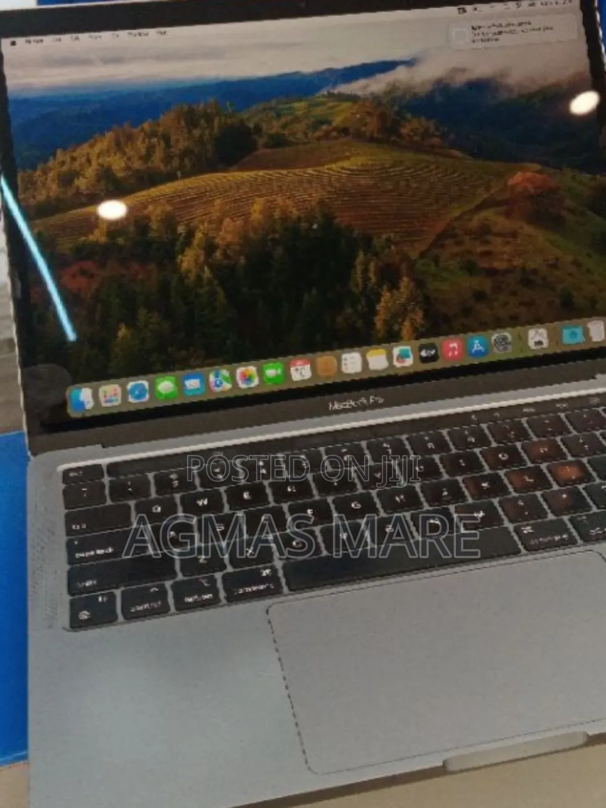 New Laptop Apple MacBook Pro M1 8GB Apple M1 SSD 256GB