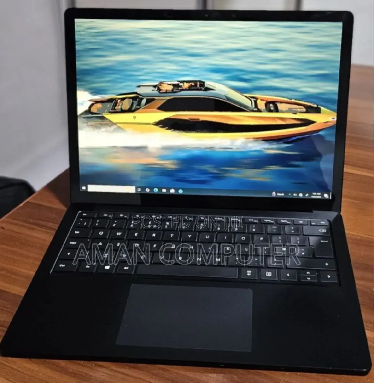 New Laptop Microsoft Surface 16GB Intel Core I7 SSD 256GB