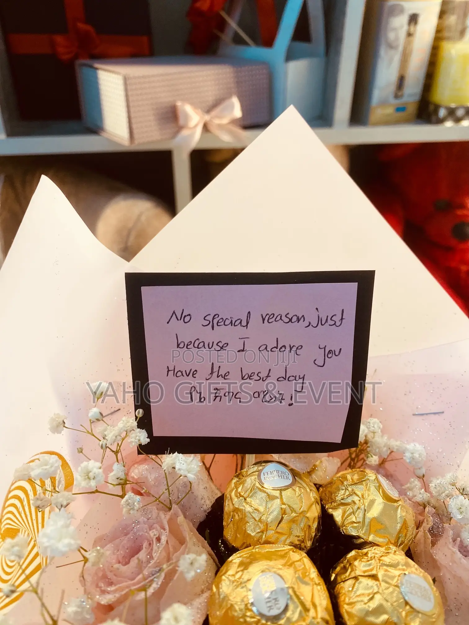 Mini Bouquet With Choco