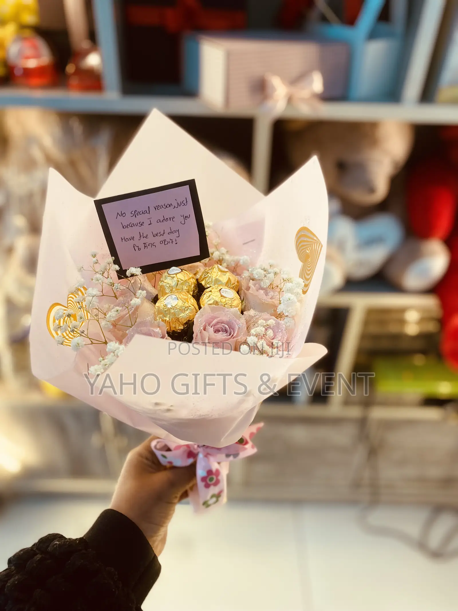 Mini Bouquet With Choco