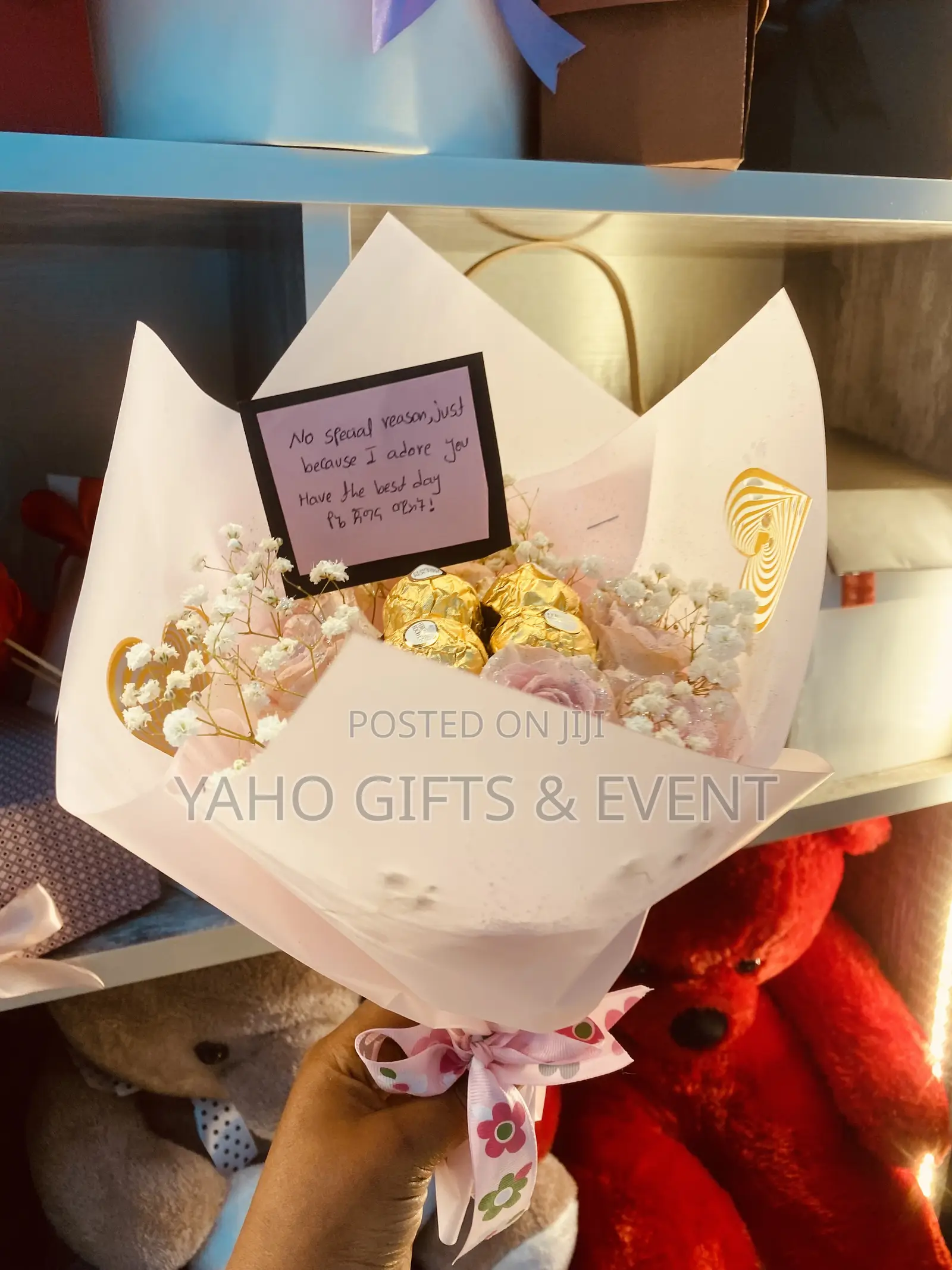 Mini Bouquet With Choco