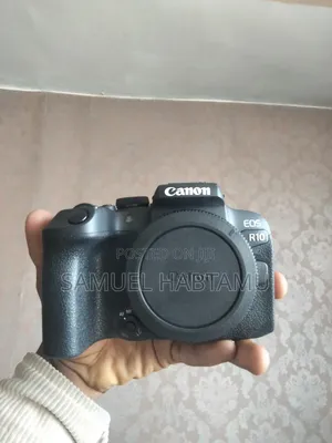 Canon R10 Camera