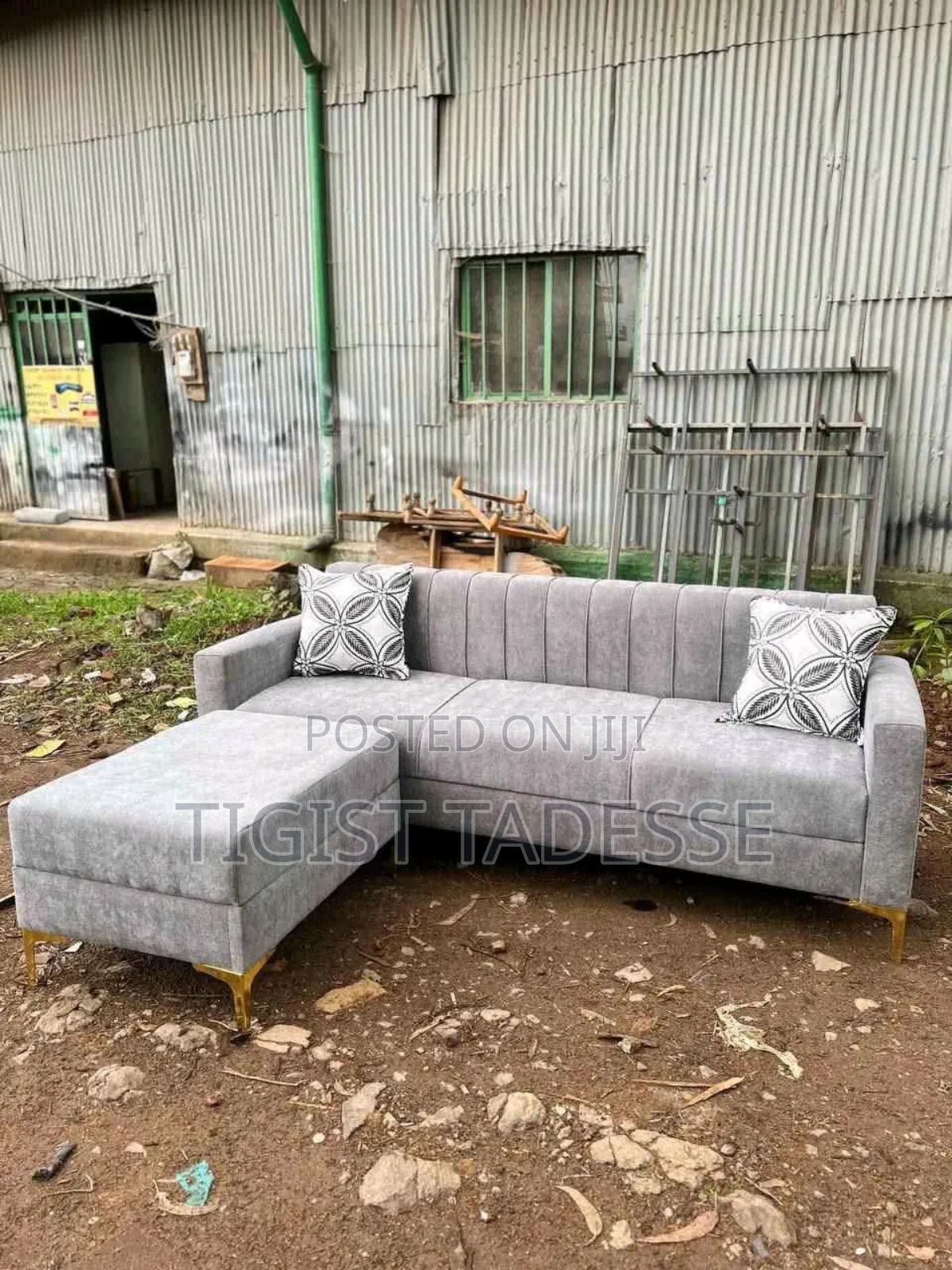Sofa for Small Home በጥራት አንደራደርም